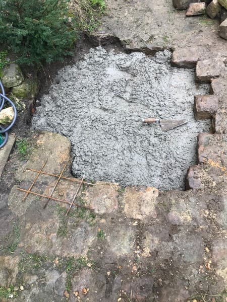 Réparation cour extérieure endommagée - En cours