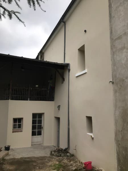 Ravalement crépi projeté - Après